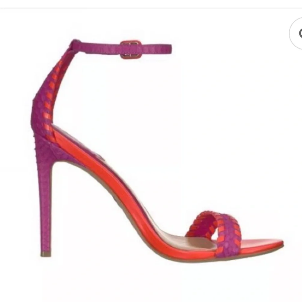 Brian Atwood Fenix heels, sz 8 - Picture 2 of 10